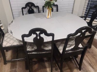 Dining table (chairs included if desired)