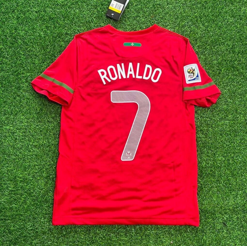 Ronaldo #7 | L | Portugal 2010 Home Jersey