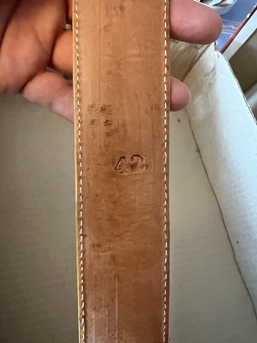 Main image 9