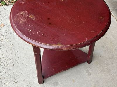 Vintage End Table 25 1/2 Tall