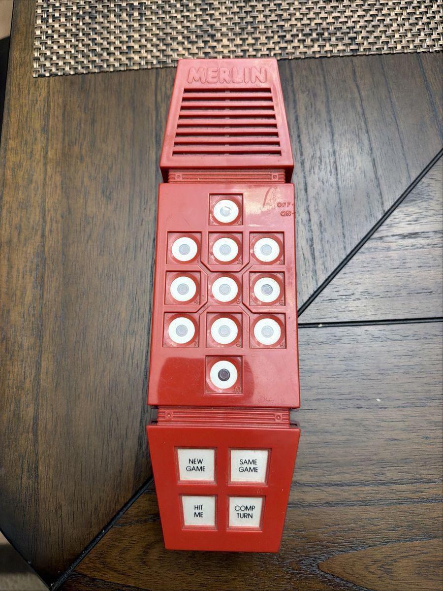 Merlin Vintage Electronic Handheld Game 1978 Parker Brothers Red Retro Toy