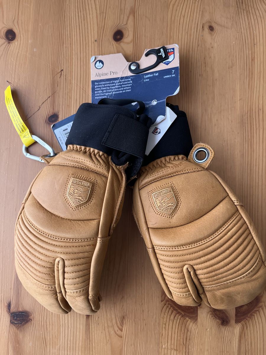 Hestra 3 Finger leather mittens