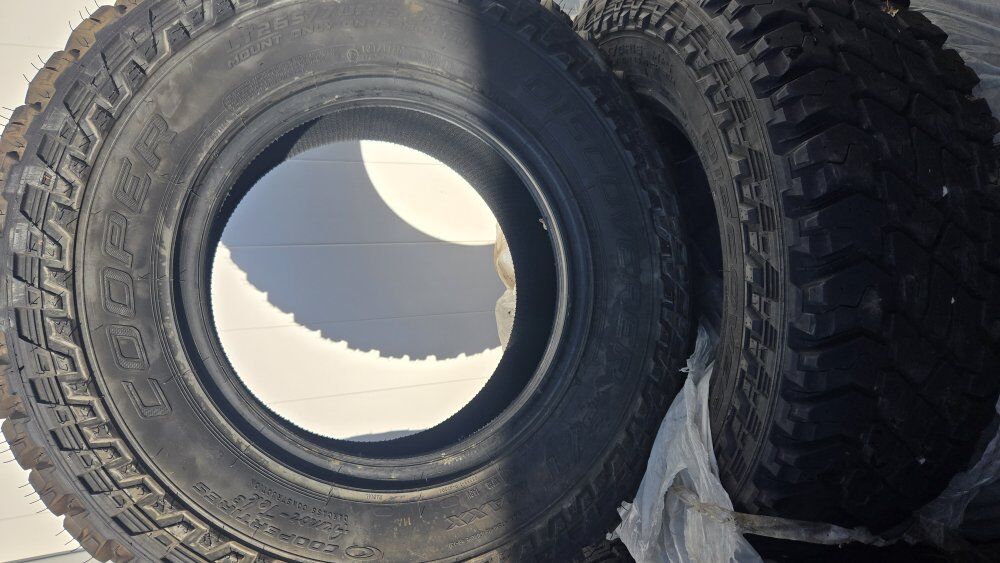 Cooper Discoverer S/T tires