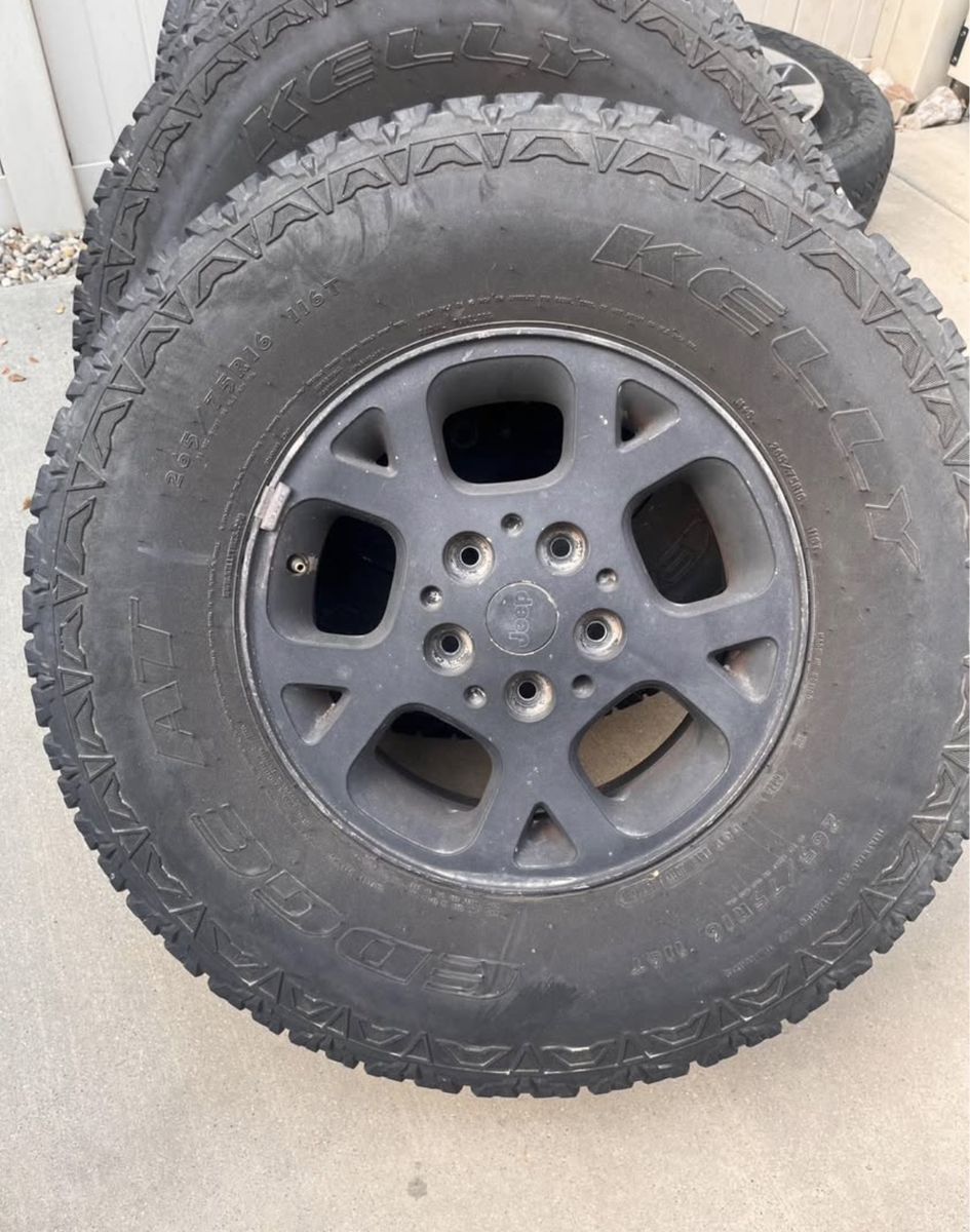 Jeep wheels 