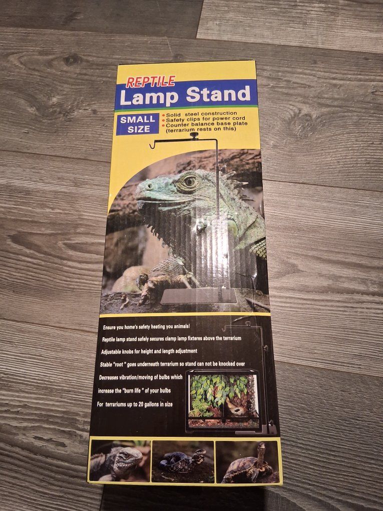 Reptile Light Stand