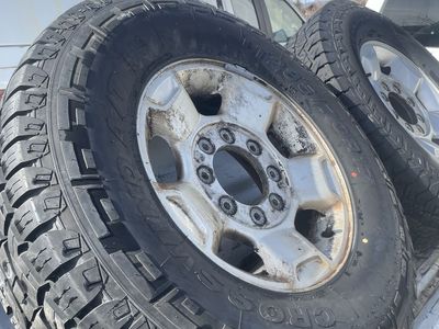 285/70r17 Ford Take Offs