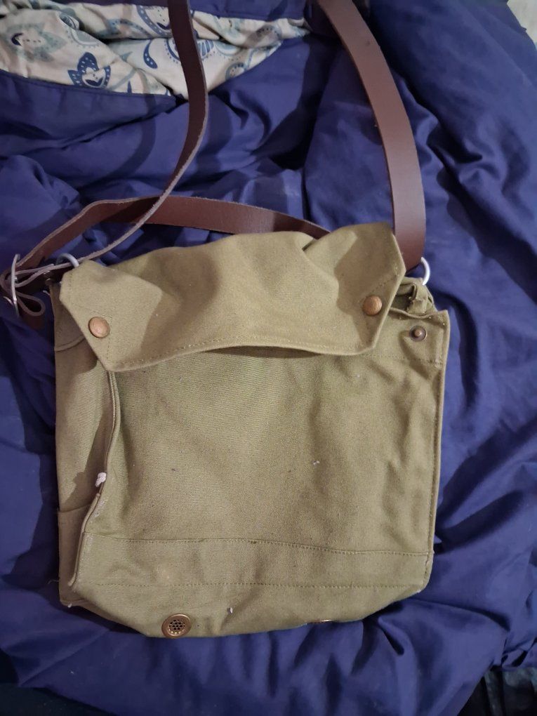 Vintage T&C 1942 Canvas & Leather Messenger Bag - Khaki WWII Era Shoulder Bag