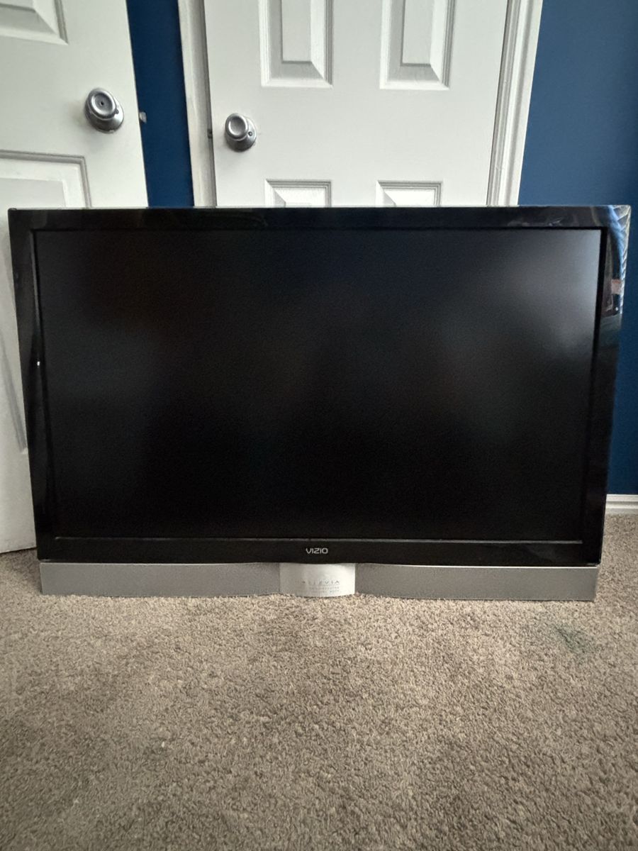 Free 47” Vizio TV
