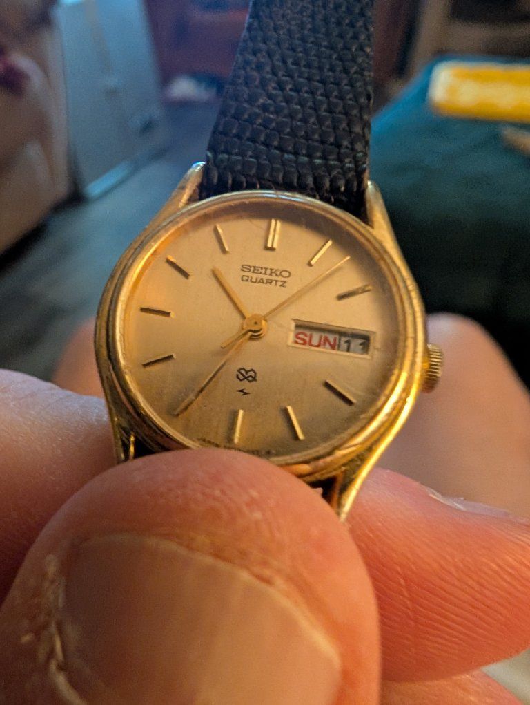 Seiko Ladies Vintage watch with brand new battery put in it