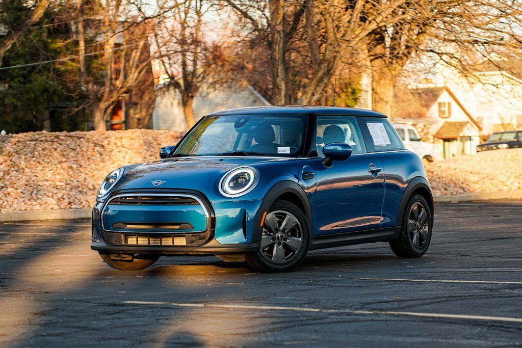 2023 Mini Cooper 3-door Base
