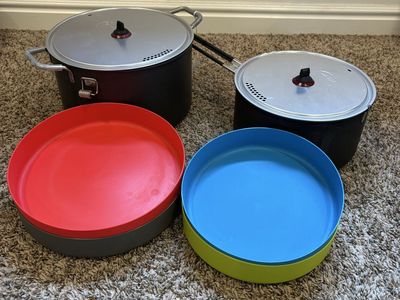 MSR Camping pots and plates New!
