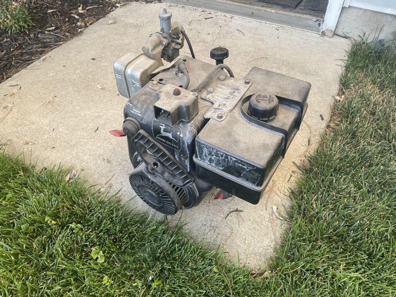 John Deere 318 cc Engine