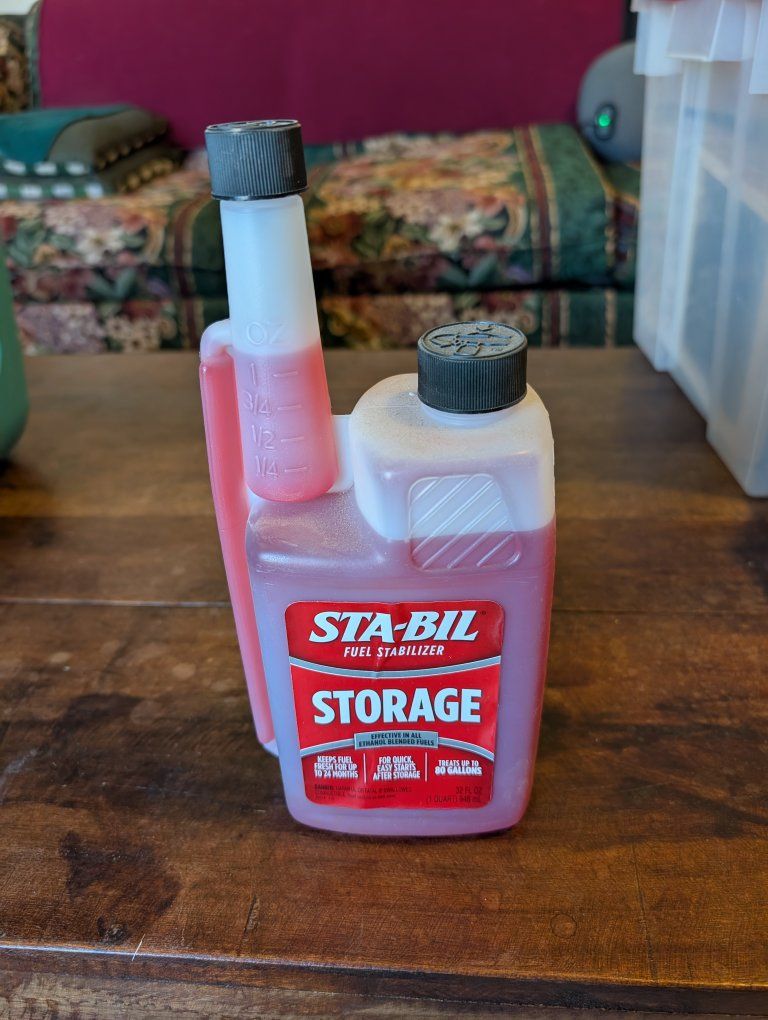 STA-BIL Fuel Stabilizer Storage 32 fl oz - Keeps Fuel Fresh for 24 Months, Quick Starts After Storage