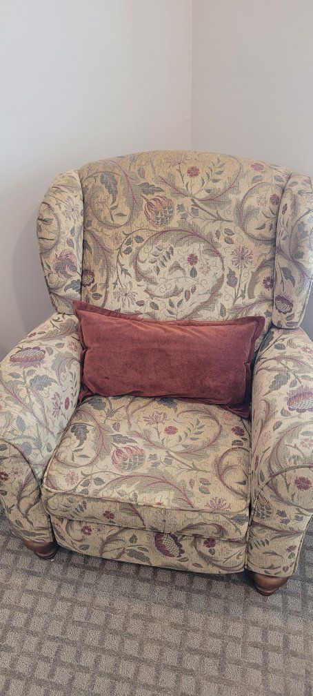 Wingback Armchair Floral Pattern Upholstered Accent Reclining Chair