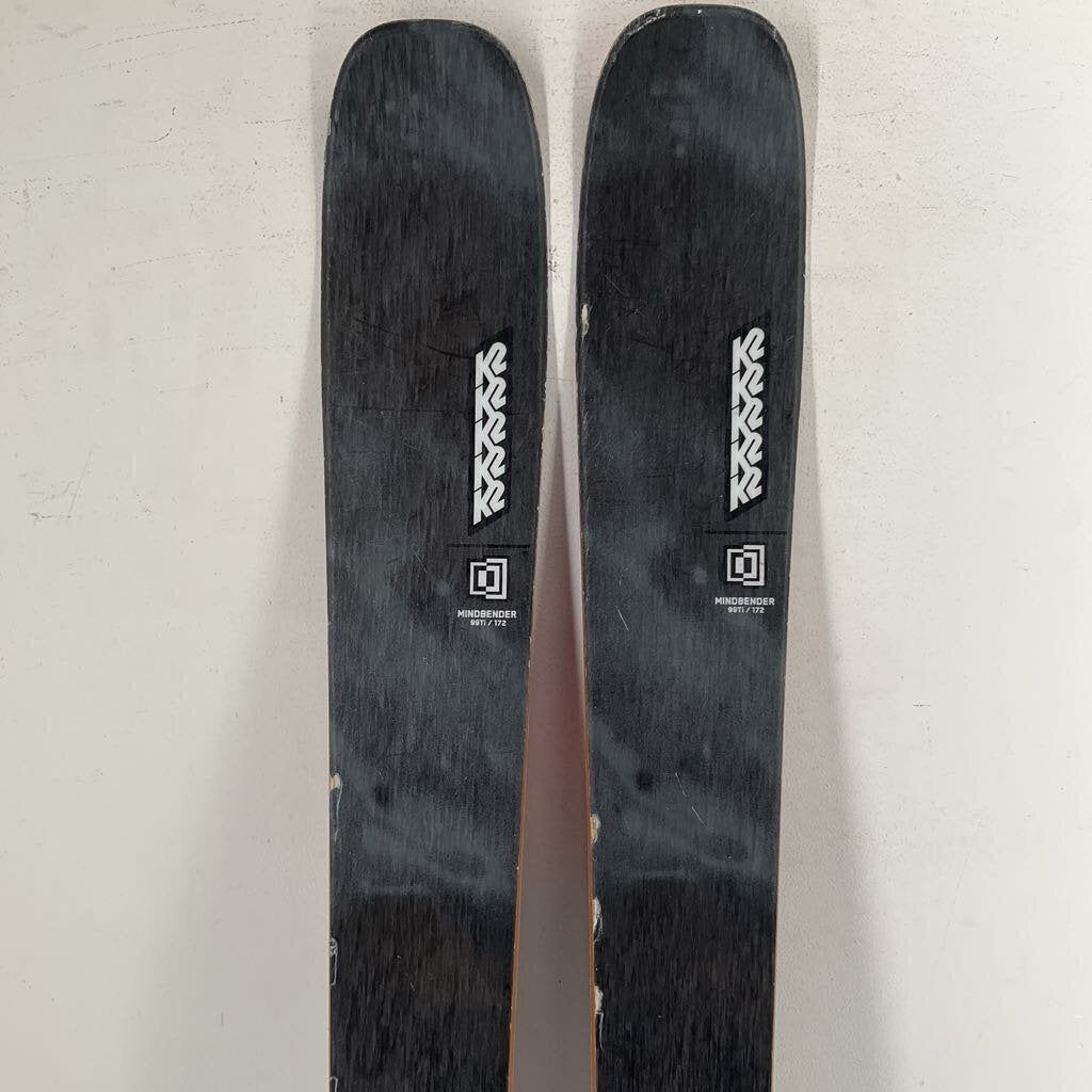 2026 K2 Mindbender 99Ti w/ Marker Griffon 13 Demo Bindings *Top Sheet Damage*