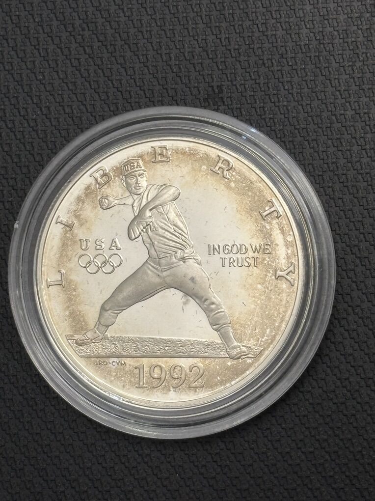 1992 US Commem. $1 Baseball In Olympics Coin