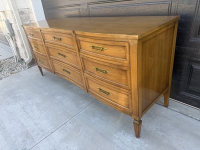 Gorgeous Vintage Mid-Century Modern Nine-Drawer Dresser Wood with Brass Pulls