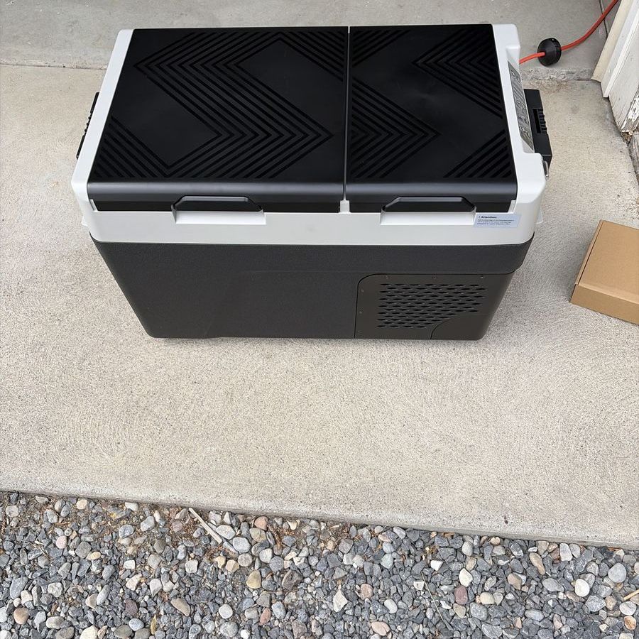 Car refrigerator freezer fridge