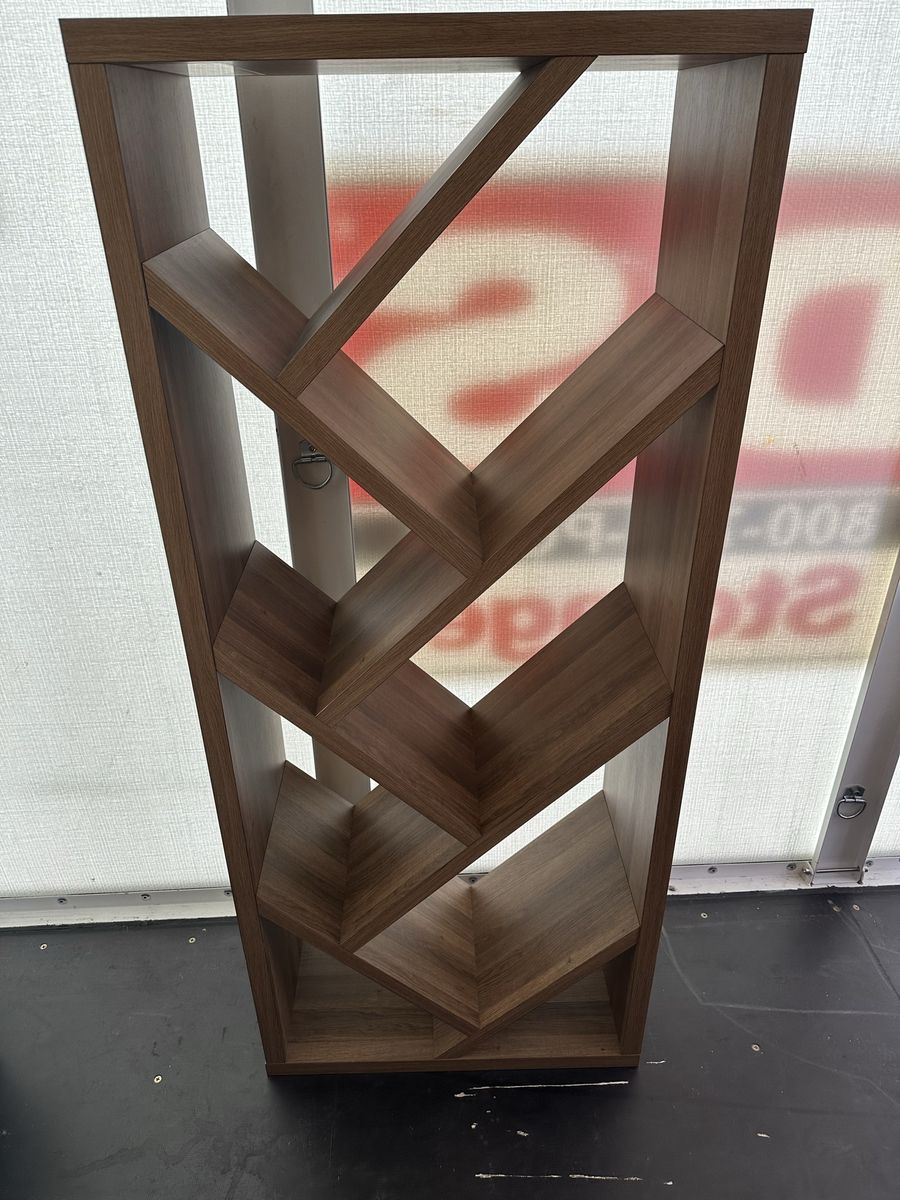 Bookshelf/Display shelf