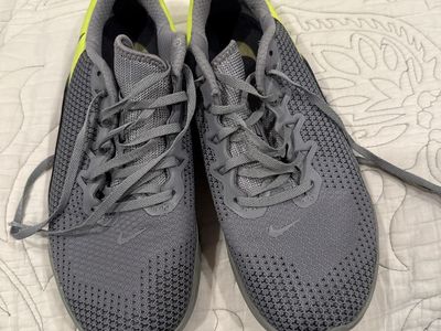 Nike Metcon Training Shoes Gray and Yellow Men's Size 9