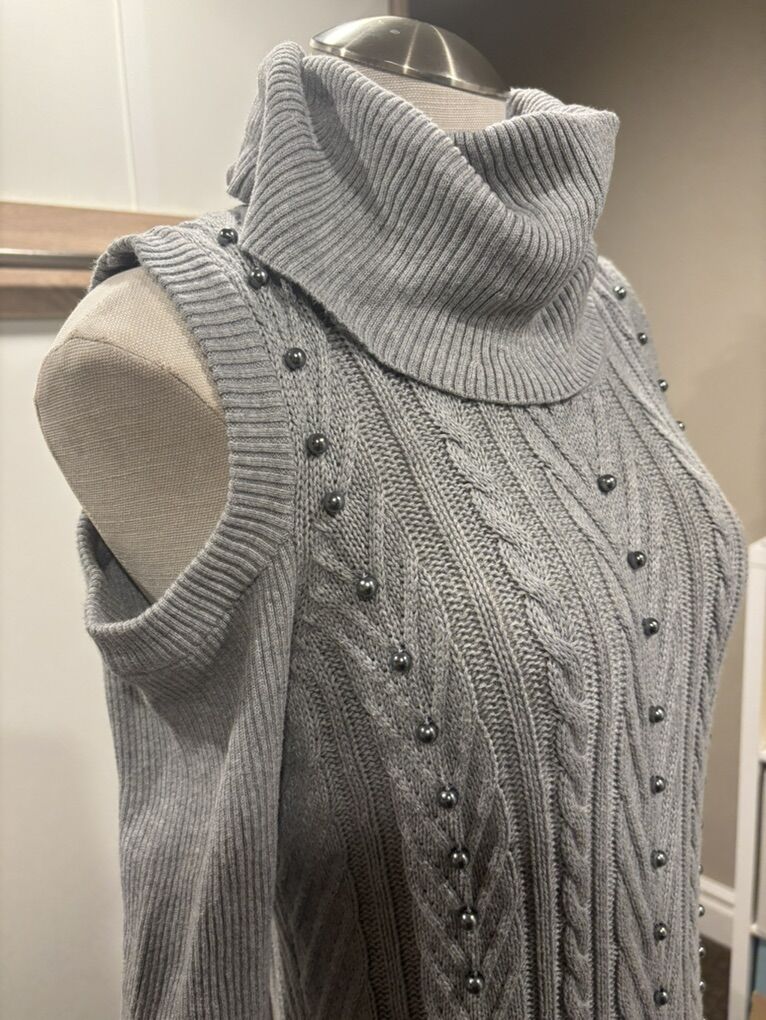 Belldini Gray Sweater