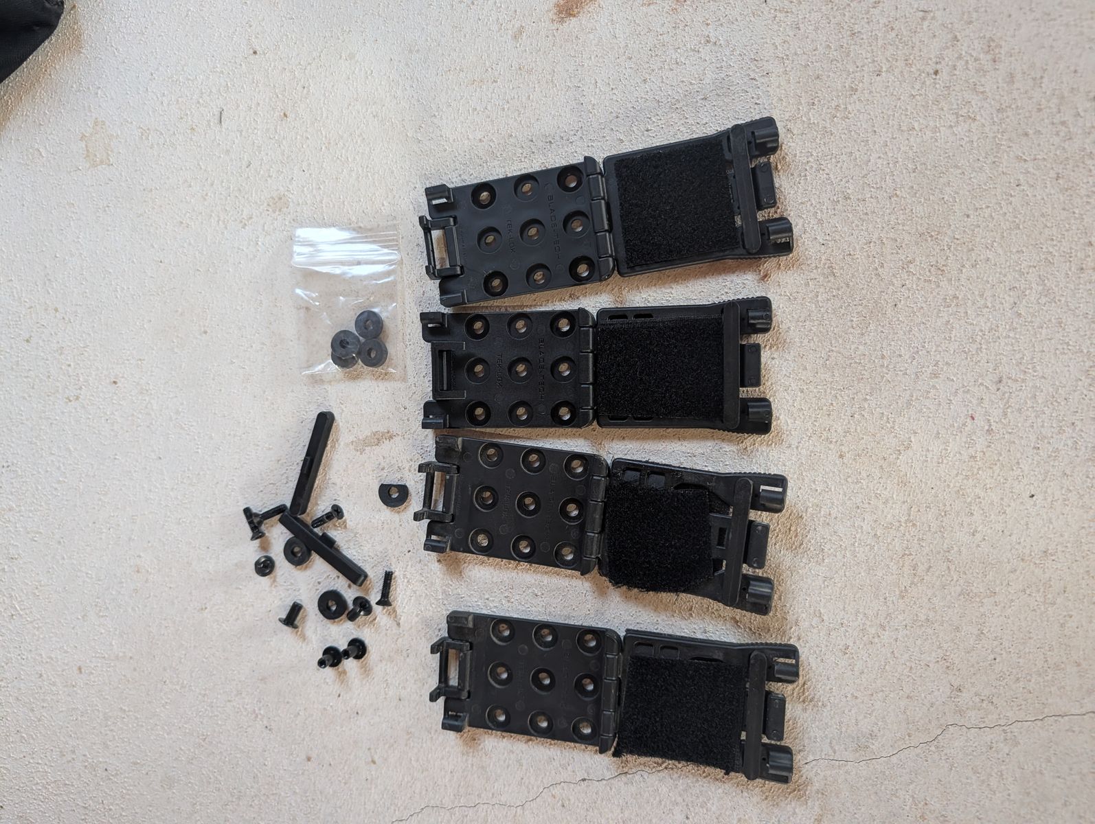Blade Tech Tek Loks