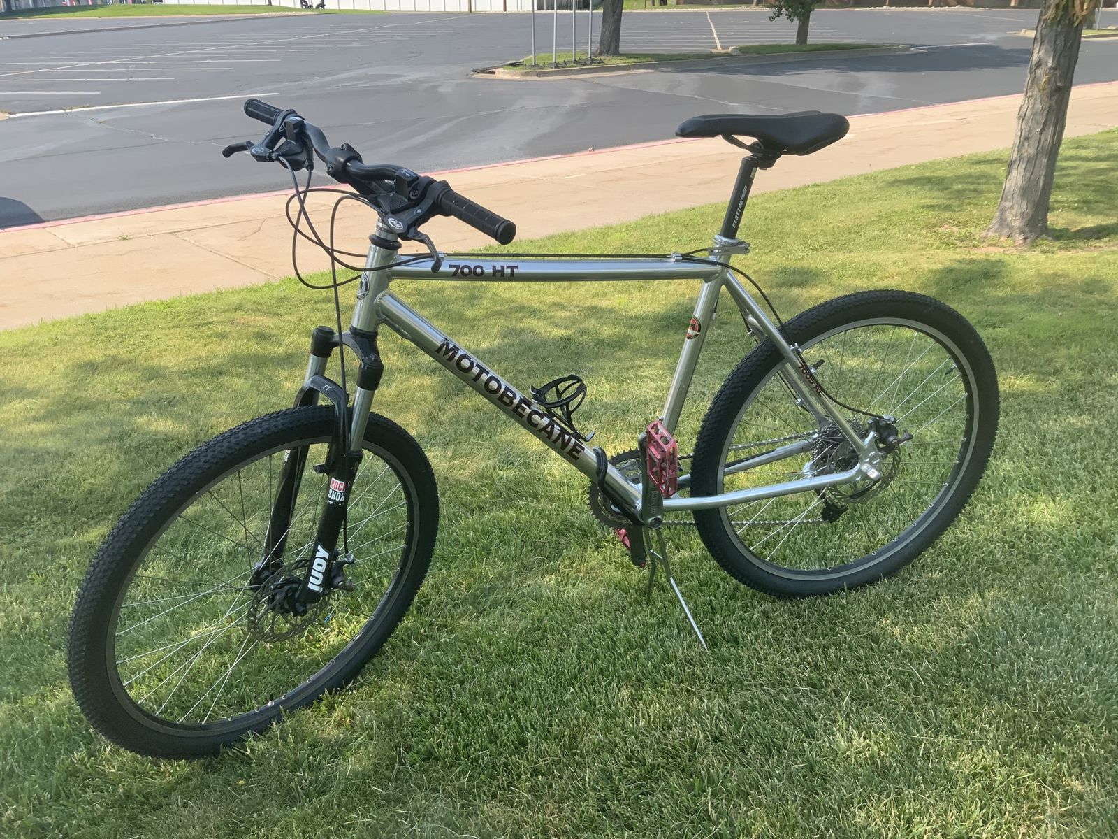 Motobecane 700 HT Mountain Bike
