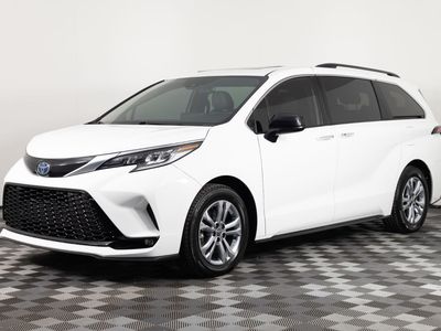 2022 Toyota Sienna XSE 7-Passenger