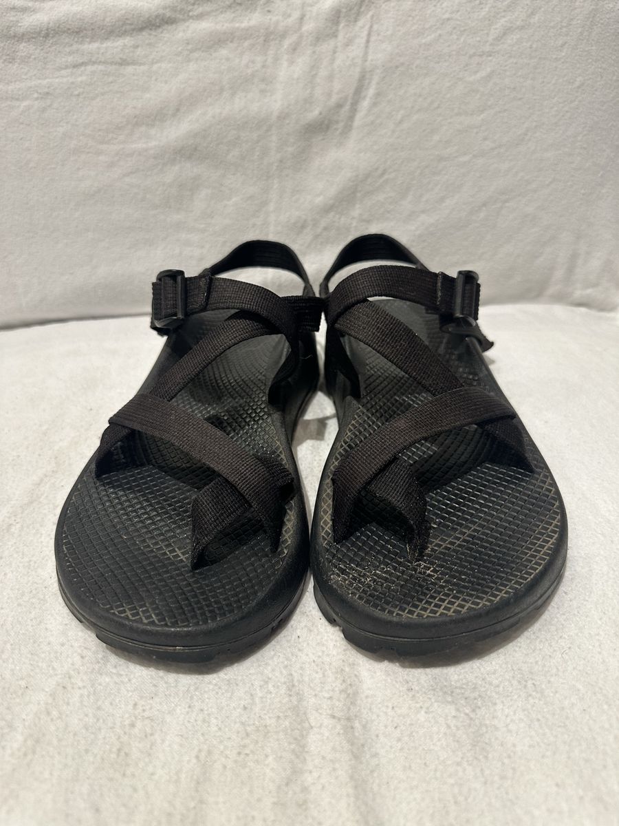 Chaco men’s size 9 black hiking sandals