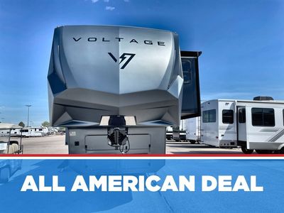 New 2026 Dutchmen RV Voltage V-Series 3850