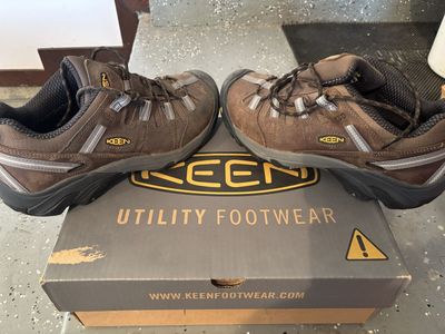 Safety shoes