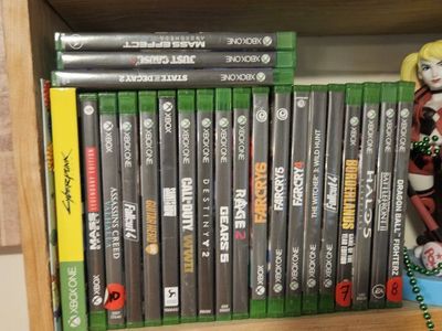 Xbox One Video Games - Call of Duty, Far Cry, Gears 5, Fallout 4, Mass Effect, Cyberpunk, Witcher 3