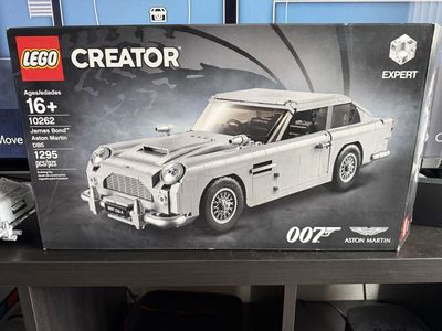 LEGO James Bond Aston Martin DB5 10262 — Retired, Box & Manual, AS-IS