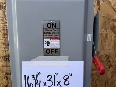 Siemens 200-Amp, 3 Pole, 600-volt, 4 Wire, Fused Heavy Duty, enclosure cabinet