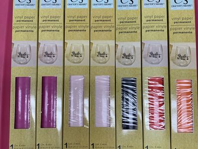 Lot Crafter’s Square vinyl paper, 12in x 48in roll