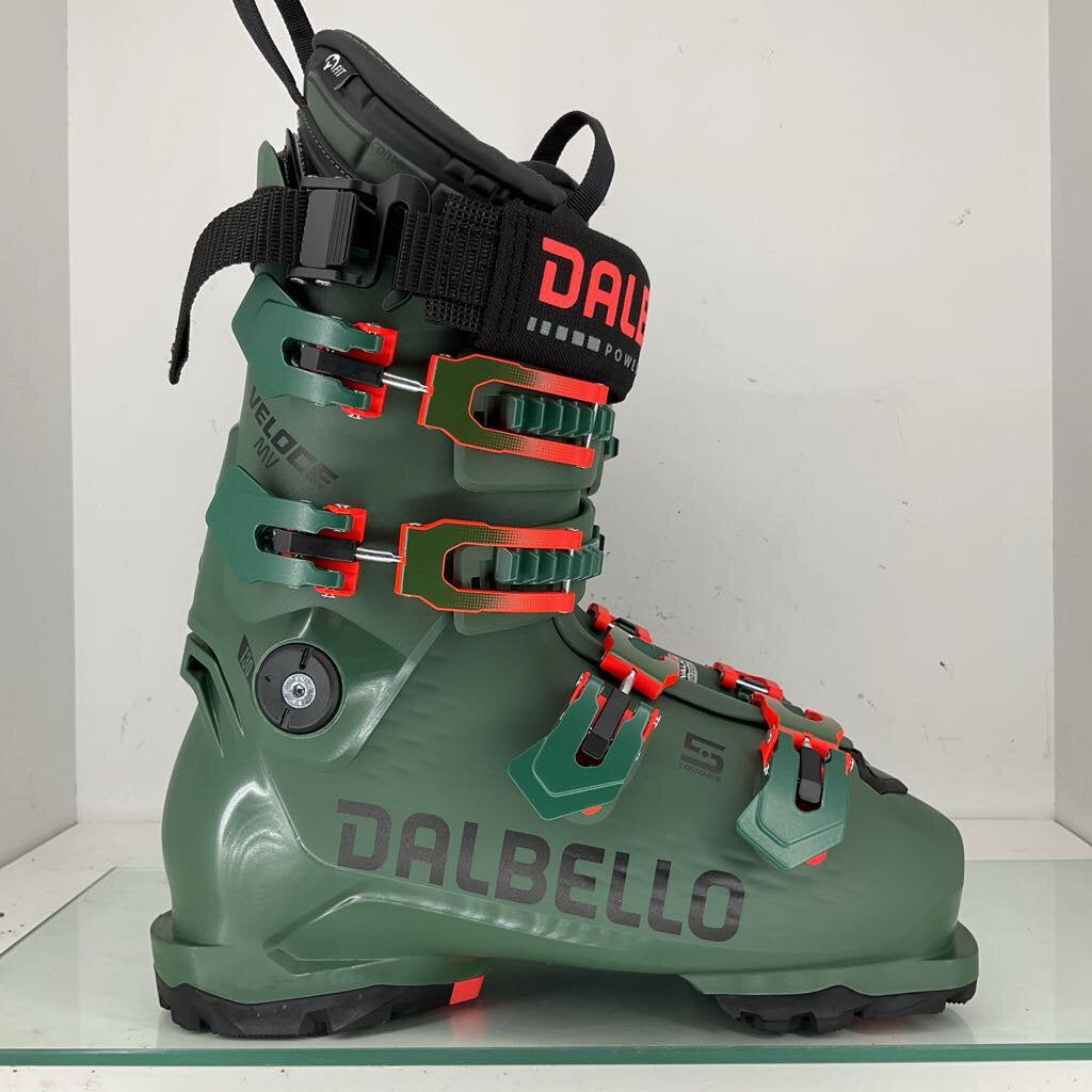 2027 Dalbello Veloce 130 MV GW *Floor Model*