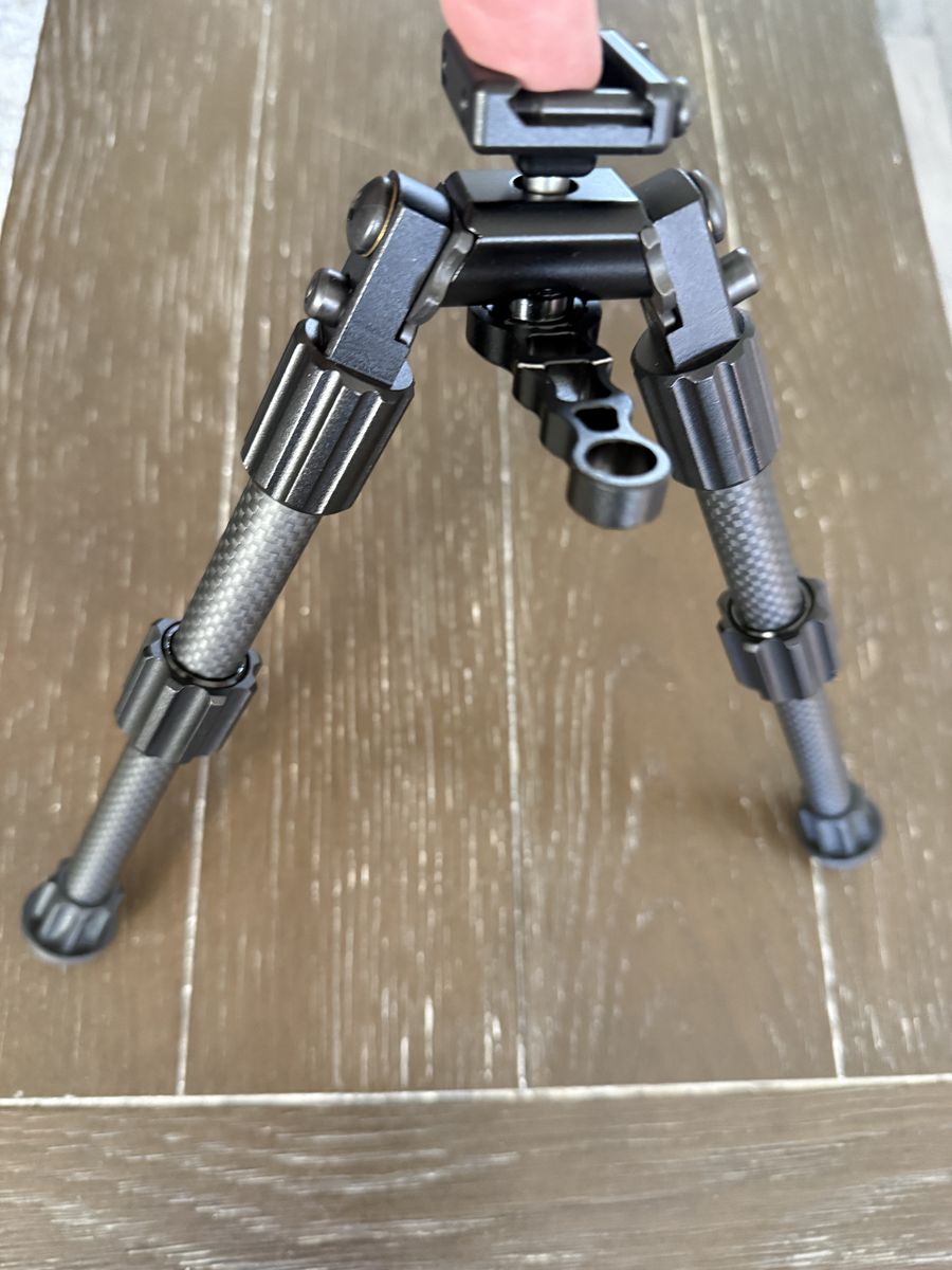 AccuMax Premium Bipod Pic Rail 6" - 9" Carbon Fiber