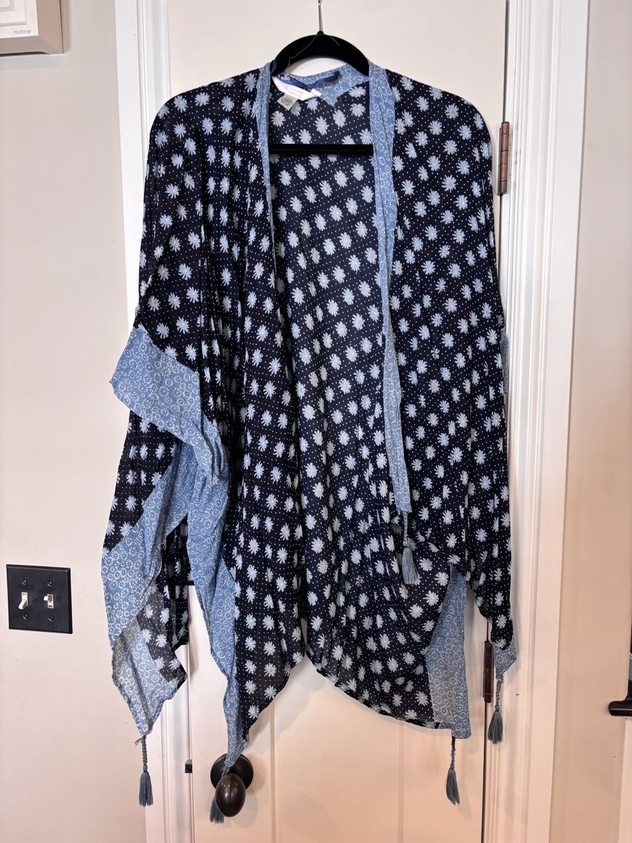 Size XL Lightweight Shawl/Caftan/Cardigan