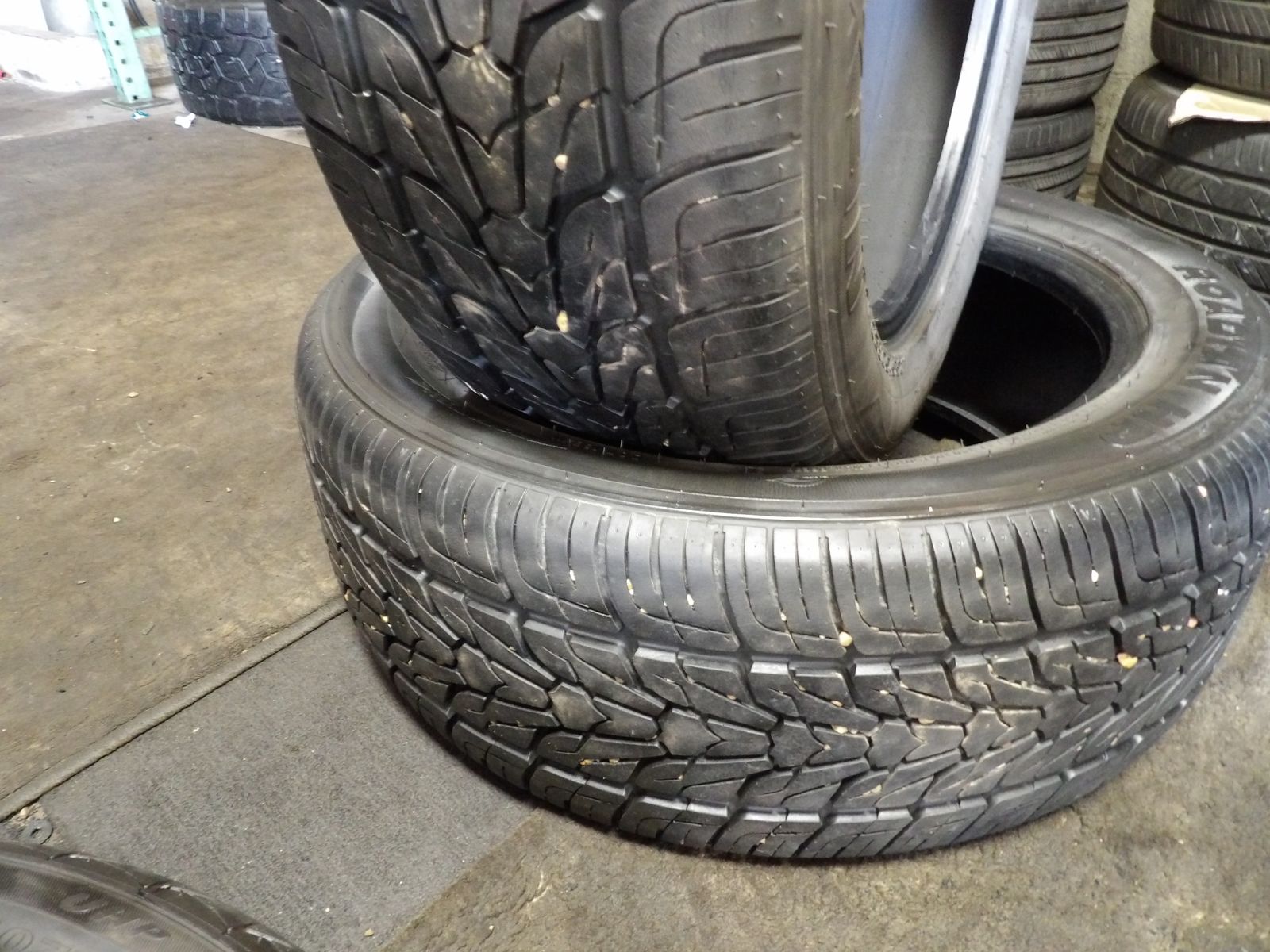 255/50R20 NEXEN ROADIAN HP PAIR O TWO USED TIRES 