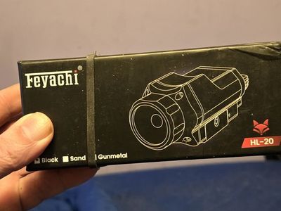 Fetachi weapon light