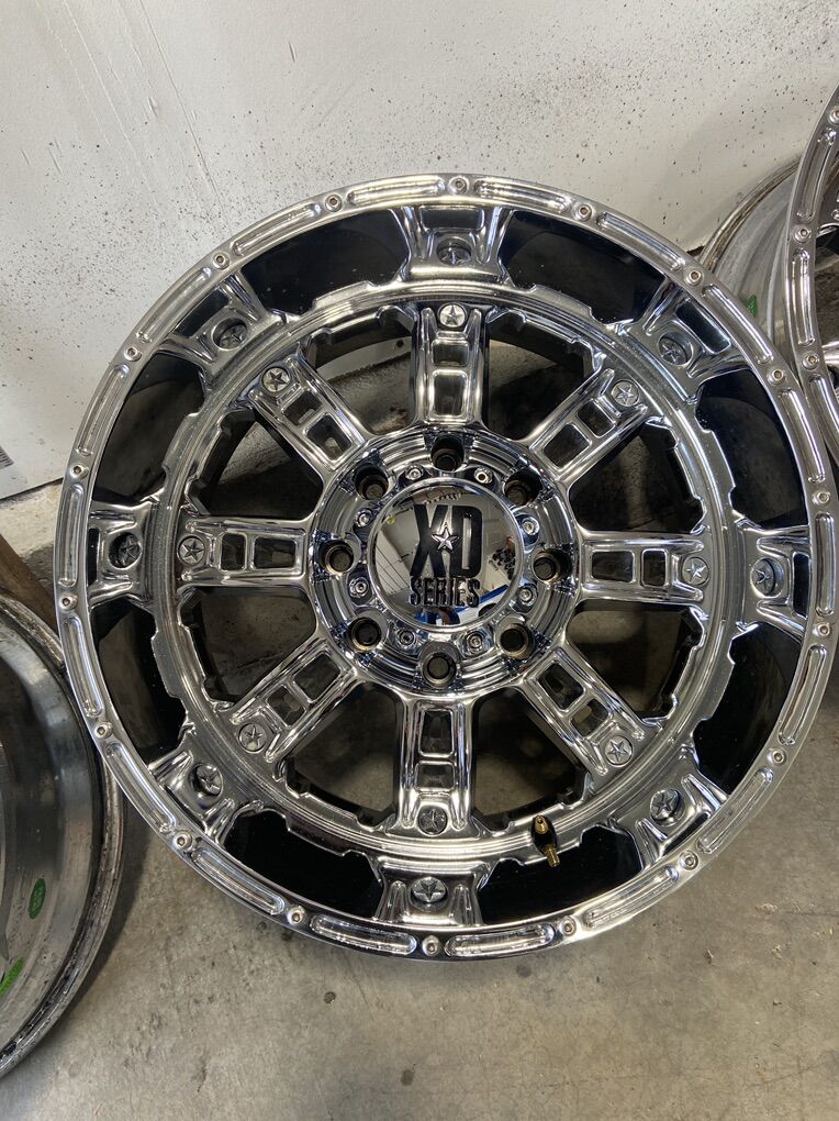 8x180 Chevy Gmc Xd wheels