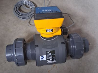 Water flow regulator