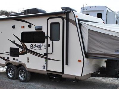 2017 Rockwood Roo 183 Travel Trailer with Hybrid Pop-Out Beds