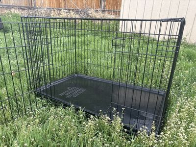 Dog crate for medium to large dog