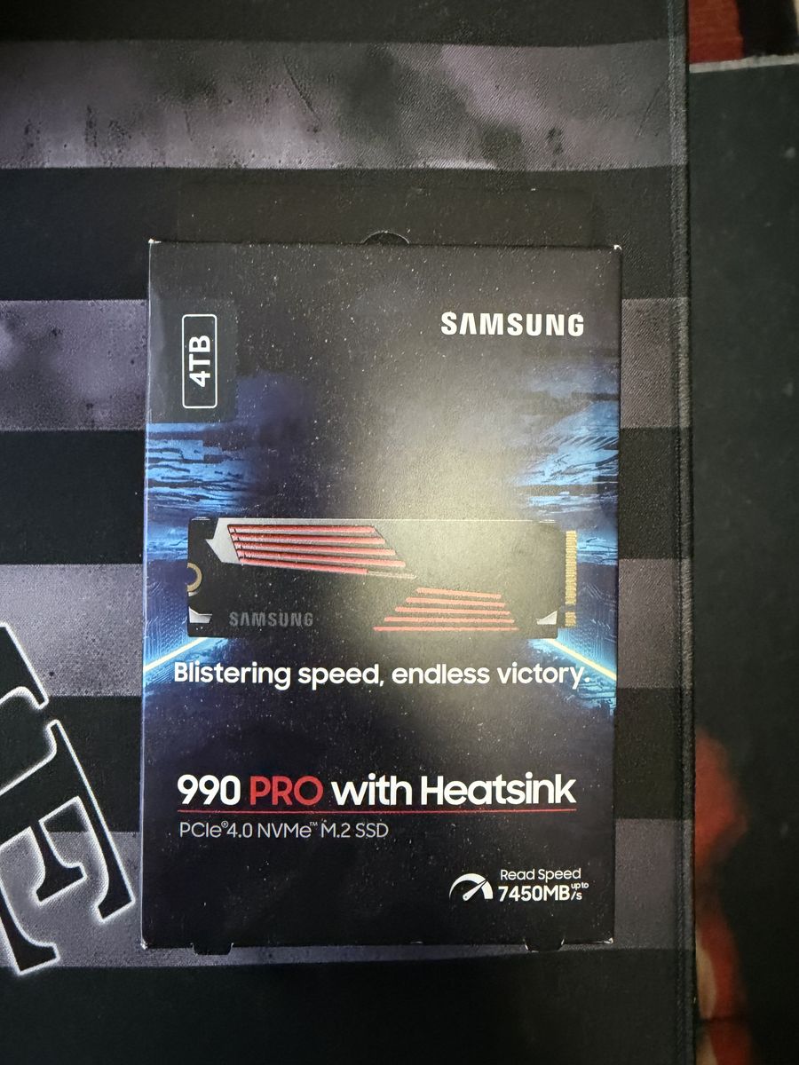 Samsung 4TB 990 PRO PCIe 4.0 x4 M.2 Internal SSD with Heatsink
