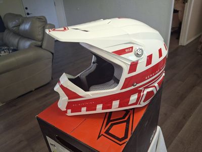 MSR SC2 Motocross Helmet - Orange/Black or White/Red Off-Road MX Dirt Bike Helmet