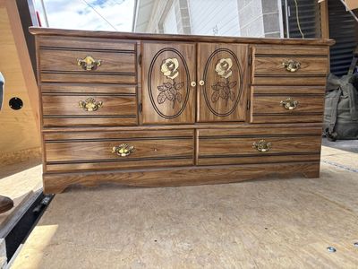 Nice quality dresser available