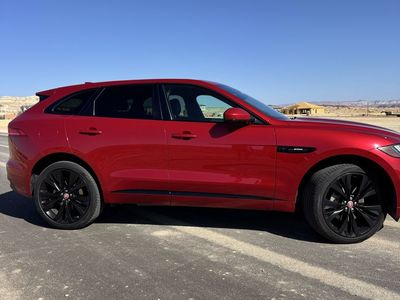 2017 Jaguar F-PACE 35t R-Sport
