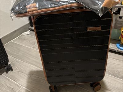 Carry on bag