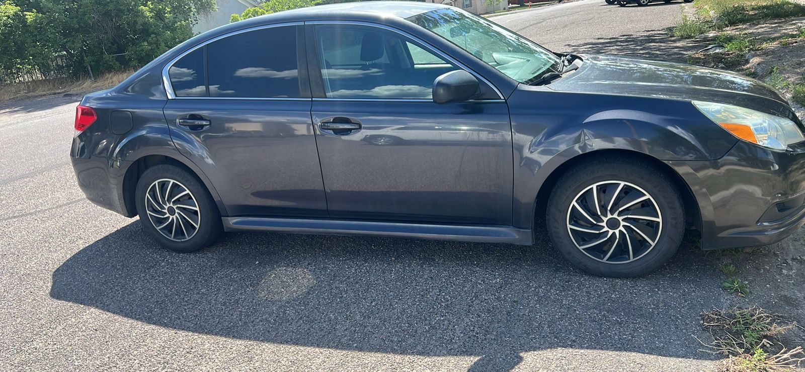 Subaru Legacy 2.5i PZEV AWD Sedan